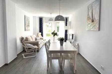 Apartamento Centro Torremolinos Con Parking Exterior photo